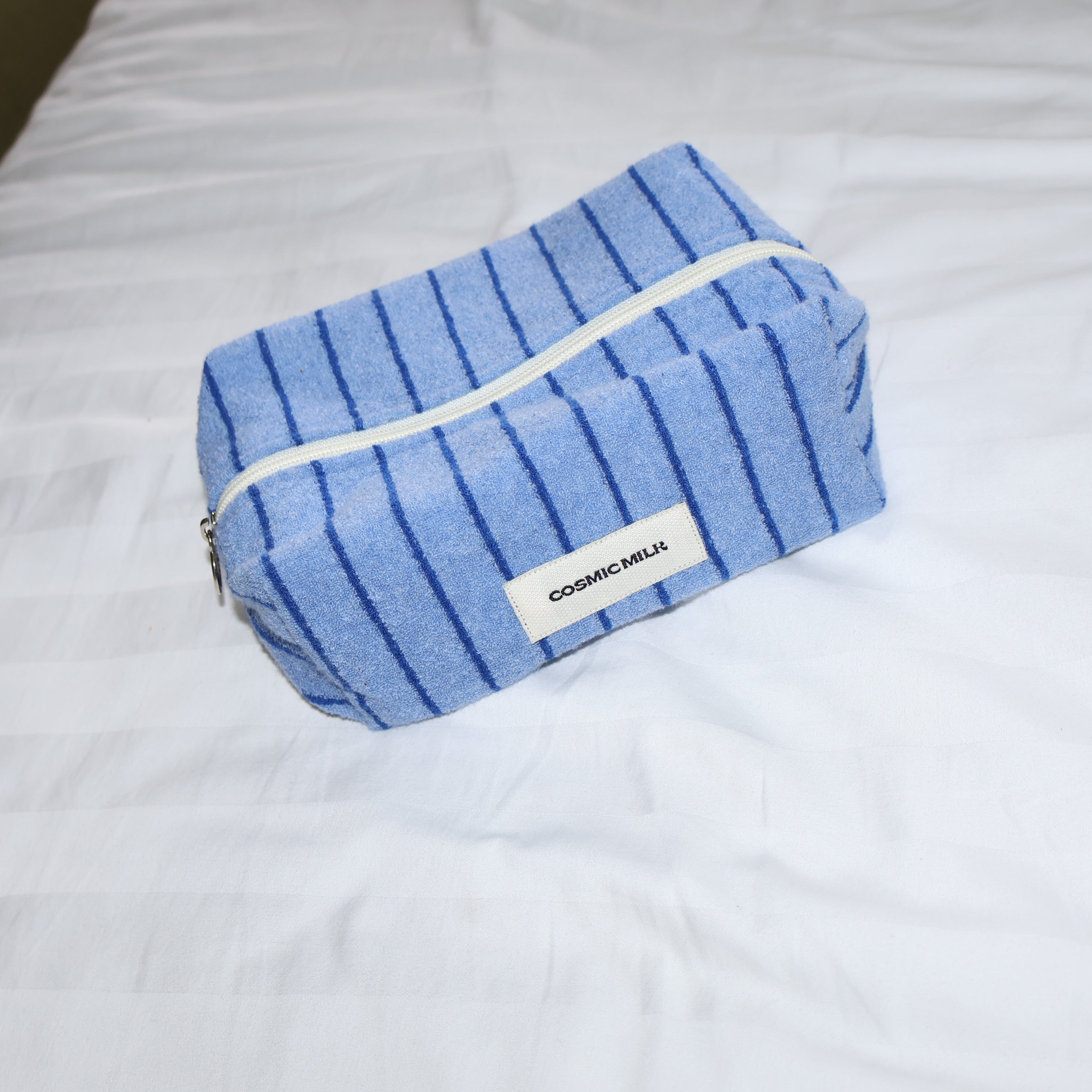 Malang Pouch Medium - Blue